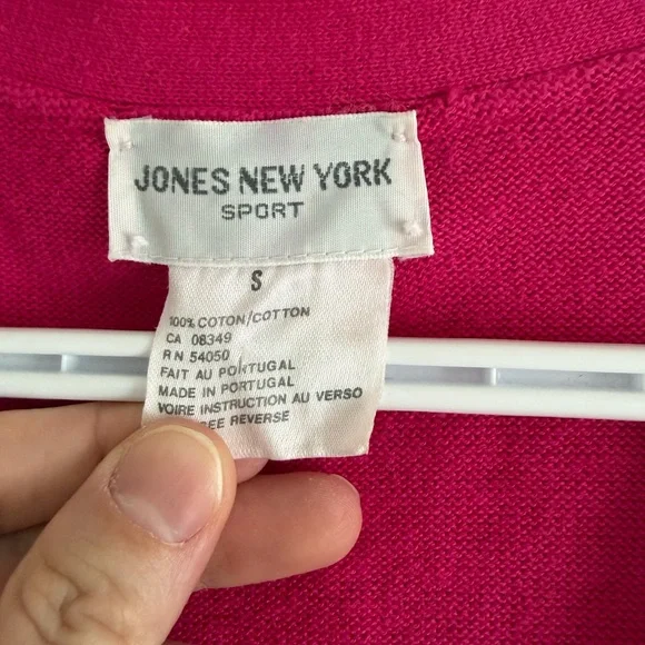 100% cotton Jones New York Hot Pink V-Neck Cardigan - Picture 3 of 4